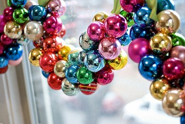 Holiday Decorations: Make your own garland to decorate the house  #PreppyPlanner