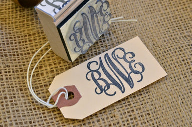 Create your own custom stamp to monogram all your wedding day decorations #PreppyPlanner