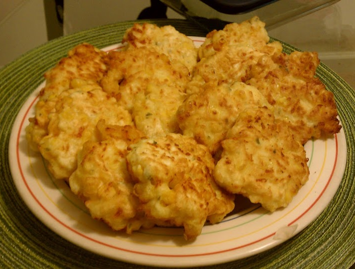 Girl’s Night Theme Dinner: South African sweetcorn fritters recipe #PreppyPlanner