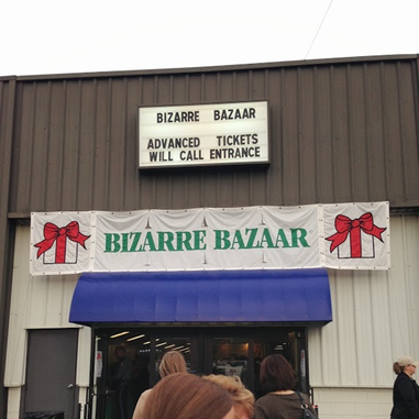 One of my favorite holiday events is going to the Richmond Bizarre Bazaar #PreppyPlanner