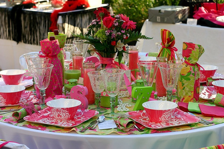 Lilly Party Essentials: bright and colorful party table #PreppyPlanner