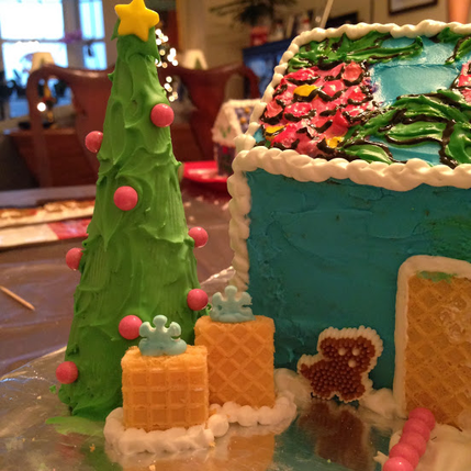 Every gingerbread house needs a tree, presents and a little dog outside #PreppyPlanner