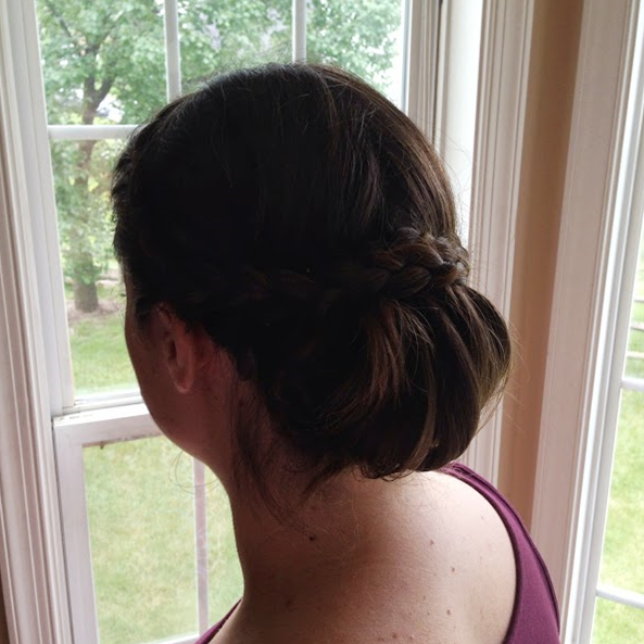 A Wedding Weekend: braided bridesmaid hairstyle for the weekend #PreppyPlanner