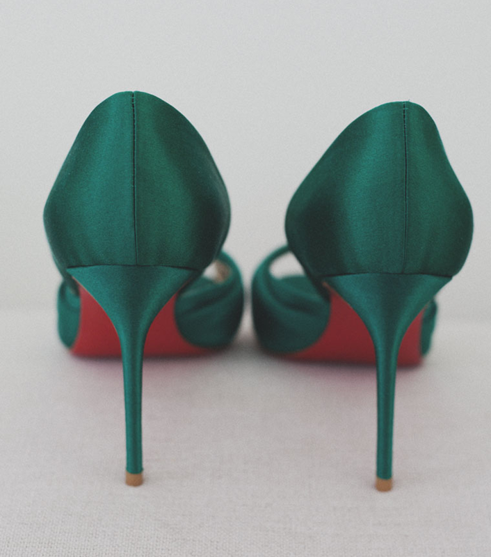 Emerald Wedding: Have your girls wear emerald colored shoes in the bridal party #PreppyPlanner
