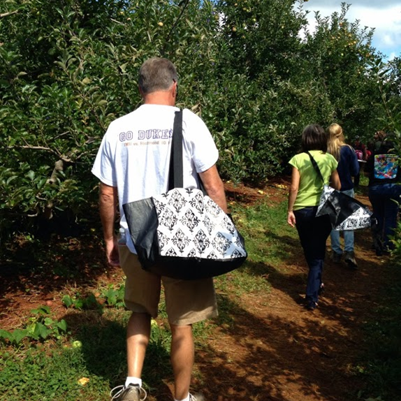 Apple Picking Adventure: ready to go pick some apples! #PreppyPlanner