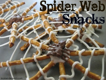 Ten Halloween Party Food Ideas - Spider Web Snacks #PreppyPlanner