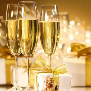 December Reasons to Party: December 31st is National Champagne Day #PreppyPlanner