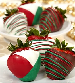 Decorate Strawberries with holiday colored chocolates #PreppyPlanner