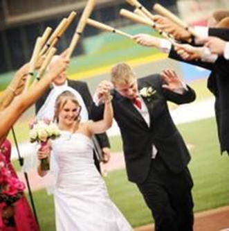 A mini bat baseball themed wedding exit #PreppyPlanner