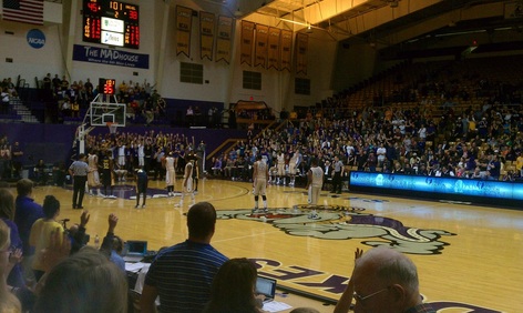JMU Weekend: Can't beat going to a great JMU Men's basketball game when in town! #PreppyPlanner