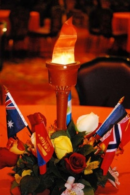 Olympic torch centerpiece for an Olympic themed wedding #PreppyPlanner
