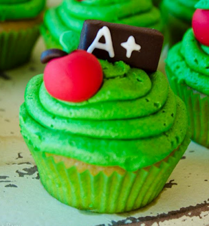 make your cupcakes an A+ treat that everyone can ace #PreppyPlanner